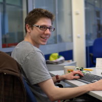 Роман Белов